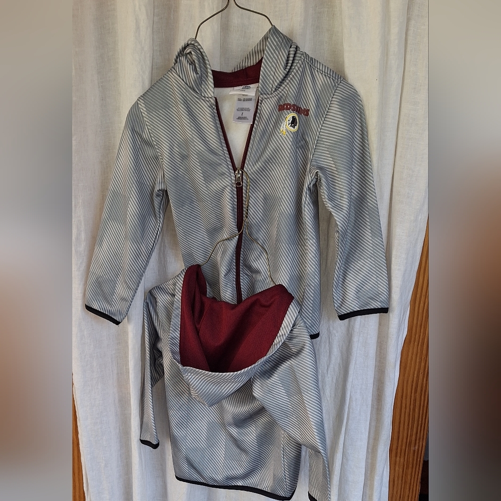New Washington Redskins toddler Warmup Hoodie Jersey Jacket  2T 4T nfl football